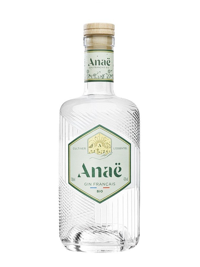 gin anae.jpg